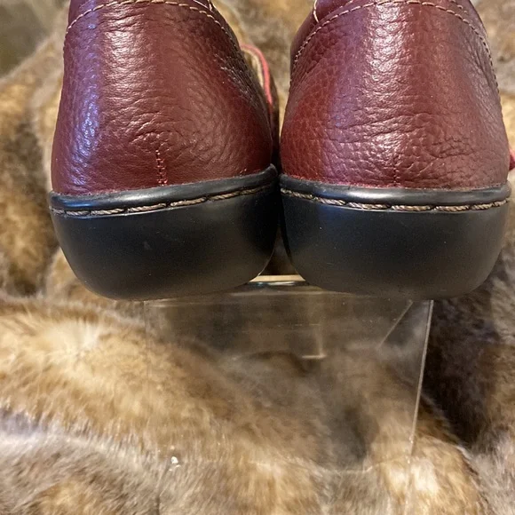 NWOB Clarks MaryJane in size 6 - Picture 5 of 6